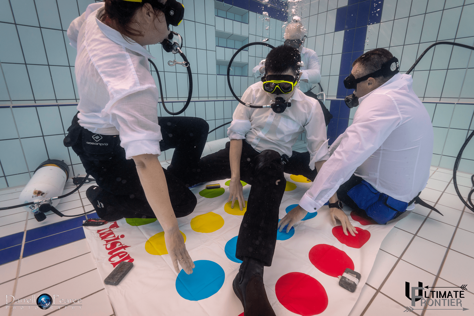 Underwater Twister shot 22